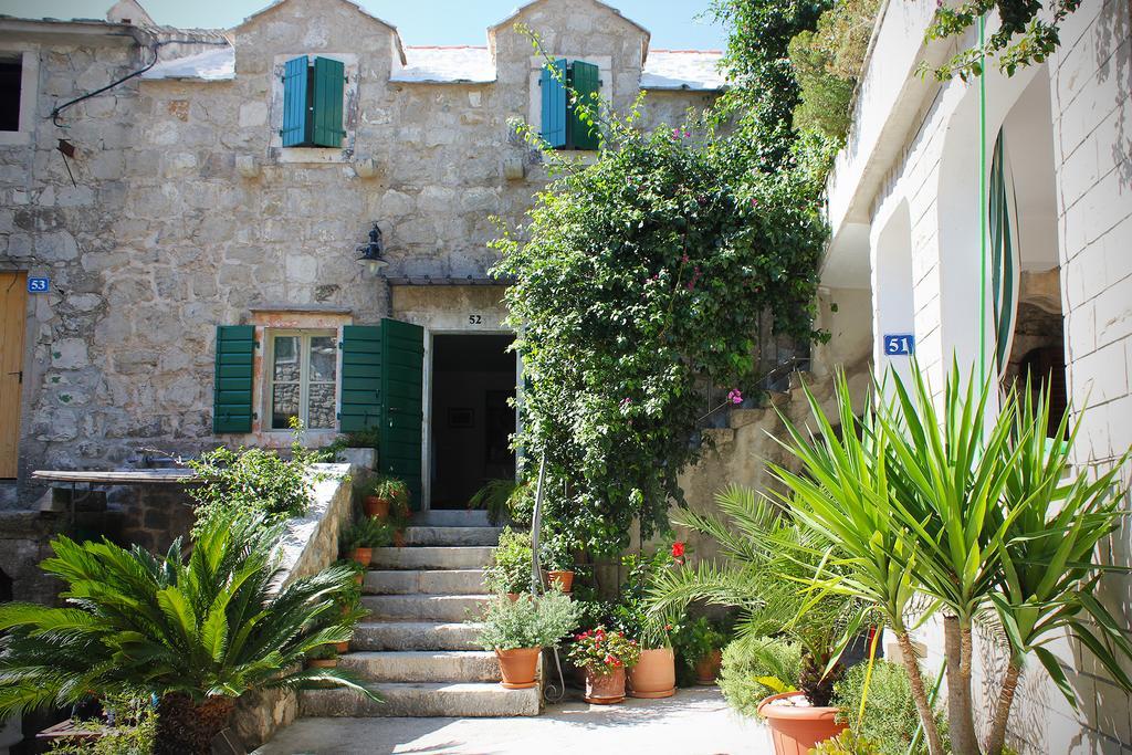 Bratus Villa Makarska